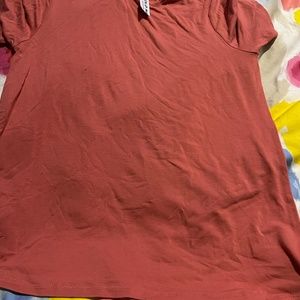 NWT: old navy Luxe Crew-Neck T-Shirt for Women (S)